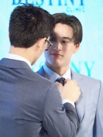 卡斯基受不住照顾易生爱意引热议