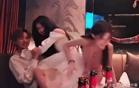 长得帅真的可以为所欲为