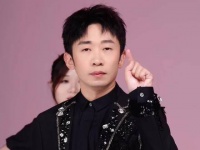 哈哈跳《不去》舞怎么能少了粉丝的参与呢？