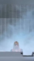 Lisa这个出场不错！就是眼睛看着有些吓人