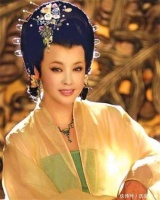 武则天登基后写下大唐第一狂诗，李白也望尘莫及，如今人人都会背