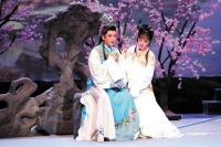 上海越剧院：以更开放的姿态照亮戏曲未来之路