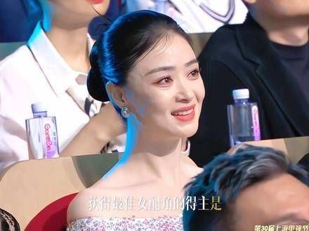 “宋莹就是我本人！” 蒋欣白玉兰最佳女配角