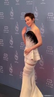 李冰冰澳门出席活动，52岁这气质这状态真是绝