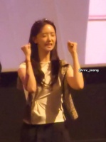 林允儿新片恶魔搬进来了开启路演