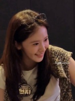 林允儿新片《恶魔搬进来了》开启路演