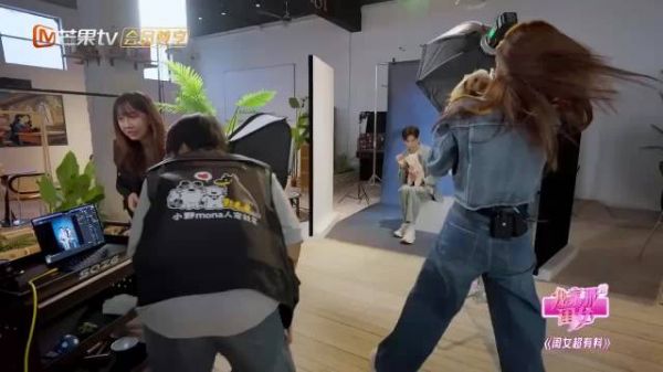 毕雯珺张予曦常驻芒果台～养眼的两位