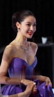 钟楚曦，感受下