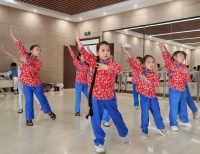 虎林市“夏季村晚”火热彩排中 各节目有序推进展现乡村文化魅力