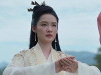 婉儿与大宝向父亲叩别