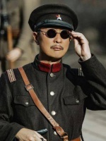 大眼泡子与小眼珠子新剧再度合体，依旧是咱们老百姓爱看的剧，笑到不行！