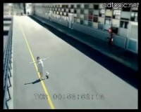 宋慧乔代言步步高音乐手机引回忆，vivo前身受关注