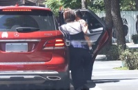 黄子佼近况：豪车接送，住1.2亿豪宅