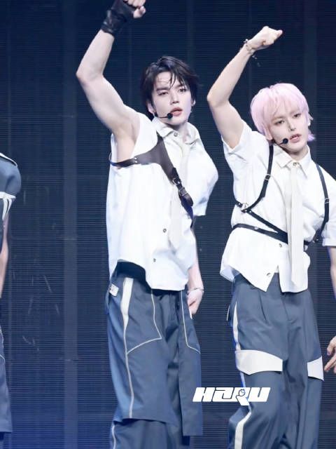 忘了还有一段很喜欢的李河民dance break
