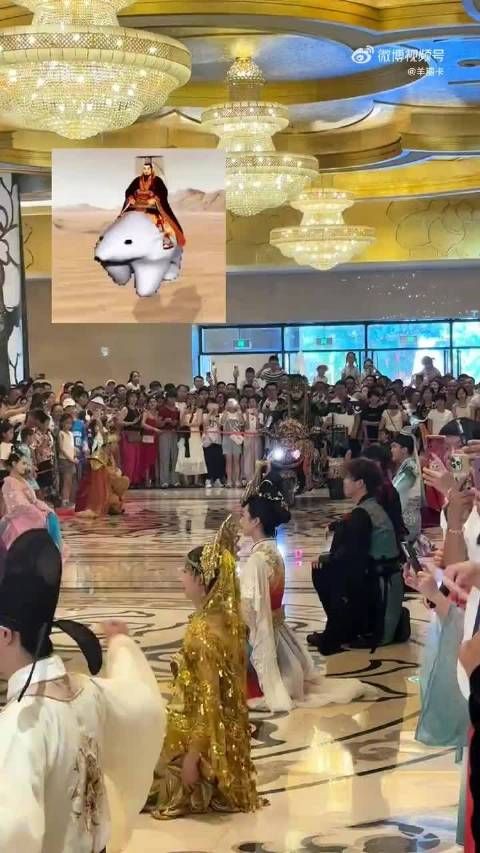 老祖宗看了这场景都得愣两秒