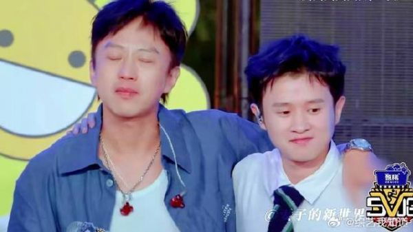超哥唱到哽咽，陈赫也泪洒舞台！