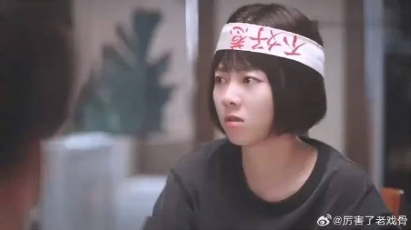 李尖尖上学流氓装,李爸暴怒,凌霄子秋吃饭不敢出声