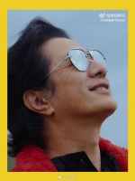 原来歌和人真的能和一个地方绑定！提到拉萨就想到《回到拉萨》，想到郑钧