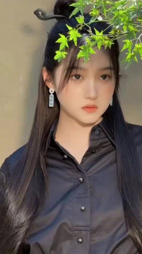关晓彤新中式造型演绎青衣气质