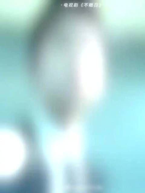 白敬亭西装暴徒造型曝光,硬汉风演技获赞