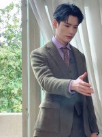 龚俊献唱奇妙能力歌展现自信嗓音