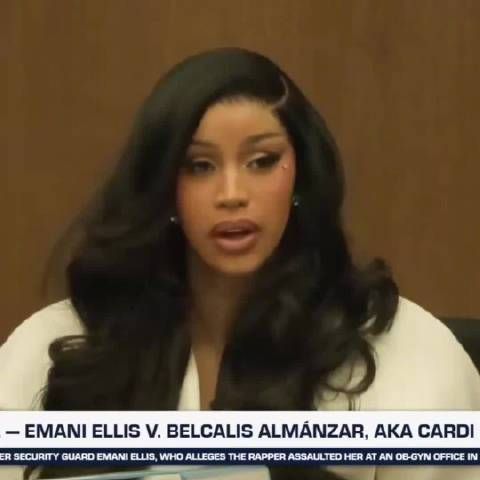 Cardi B出庭爆粗回应律师提问片段走红