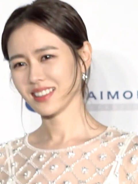 孙艺珍的容颜放在国内能和神仙姐姐媲美吗?
