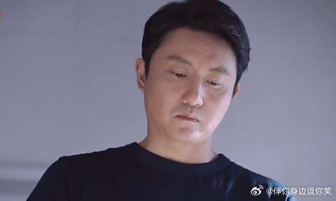勤劳李爸给孩子们做早餐，手艺超棒，看着太有食欲啦