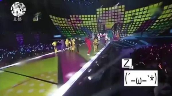 如果你觉得生活压力大不妨看看贾乃亮