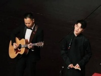 愈是难以触及的愈让人痴迷