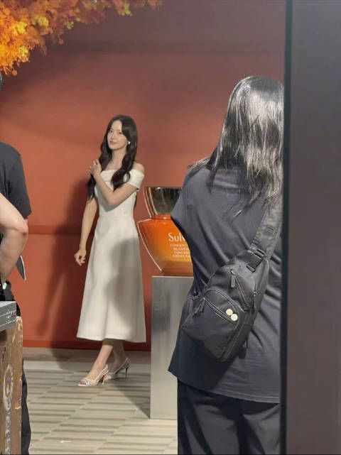 250904 林允儿上海雪花秀活动更新一则 Cr:logo
