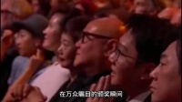 辛芷蕾获奖张颂文表情引热议，粉丝澄清其习惯性表情