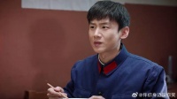 同事调侃两人关系 汪新害臊不承认，马燕白眼：木头