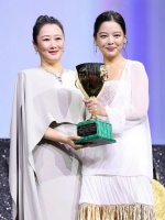 赵涛揭秘威尼斯“撕奖”：她的意见让评审们给辛芷蕾全票通过