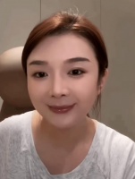 吴雅婷回应前夫王栎鑫患焦虑症：我和孩子完全不知道这些事