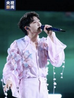 一秒到站西湖！网友：周深和我的童年梦幻联动了