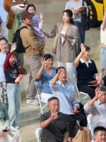 宋茜林妍柒亮相疾风劲草活动