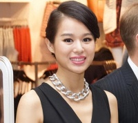胡杏儿，那个倔强的女人，她的人生啊，比电视剧还抓马。