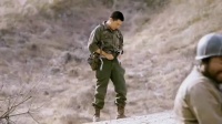 狙击手两秒射击，子弹比声音快两秒，以此判断敌人方位