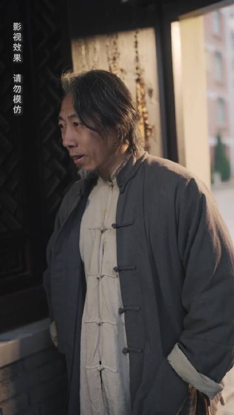 短剧·上海滩之陈真-第10集-陈真，一个来自小镇的青年，为了救治妹妹的重病，毅然决然地带着她来到了繁华的大上海。在这个充