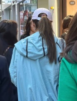 李嘉欣现身香港豪购！此前曝月领200万生活费，真·阔太日常