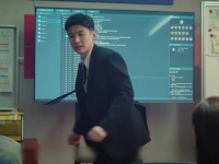 《不眠日》拥有特意功能的刑警队长