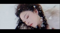 《照镜辞》创新双生设定，女主周若兮同时空遇另一自己