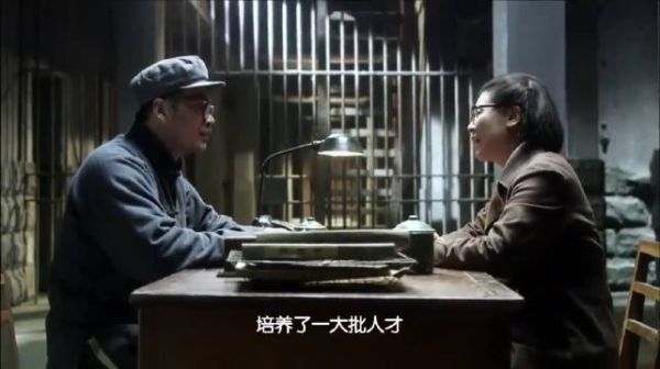 风筝:首长给安排师父,特工一听是郑耀先惊了:耳朵里塞猪毛了!