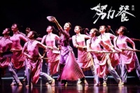 戏剧人潘乃奇：以角色诠释“封格女性”，让女性力量在舞台绽放｜2025封格女性