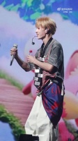 卓沅武汉演唱会唱跳俱佳腹肌抢镜，明晚第三场引期待