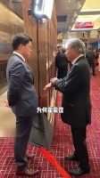 为何霍震霆总穿大号西装？代入郭晶晶视角，才知霍家家风刚正不阿