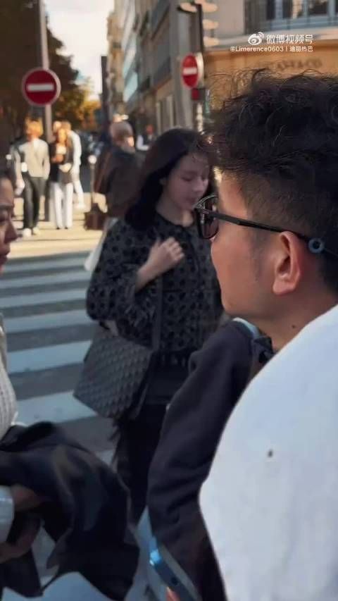这个迪丽热巴状态太好了