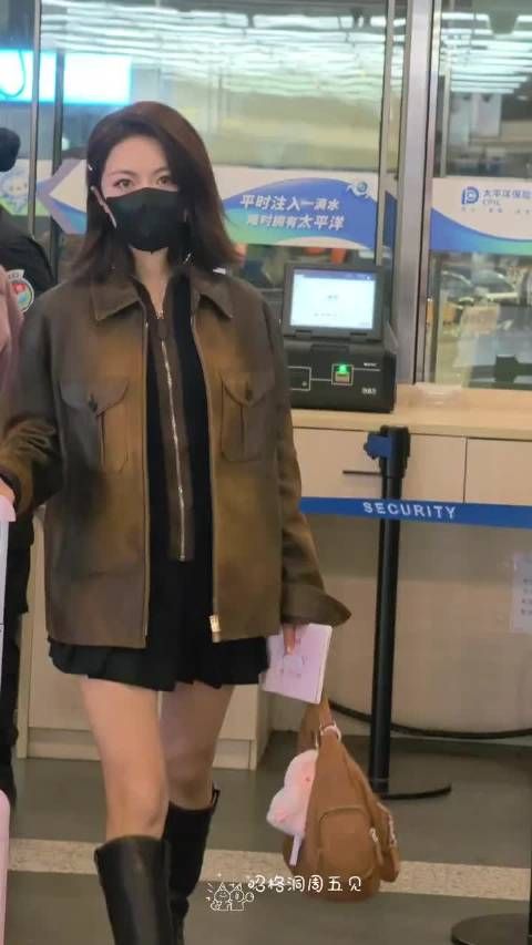 赵今麦出发巴黎路透，状态看起来挺好的