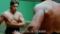男人伪装成雕塑，成功偷走价值连城的钻石